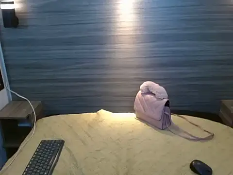 Penelopee Rouse online show from 11-23-25, 12:54