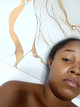 Snapshot of MoniqueMulberry chatting on 10-03-25, 07:16 MoniqueMulberry online show from 10-03-25, 07:16