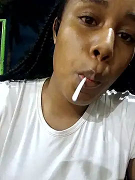 MoniqueMulberry online show from 12-15-25, 03:55