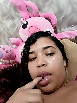 MadissonRizz online show from 10-05-25, 08:29