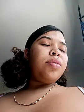 MadissonRizz online show from 11-22-25, 04:17