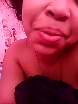 MadissonRizz online show from 12-14-25, 05:07