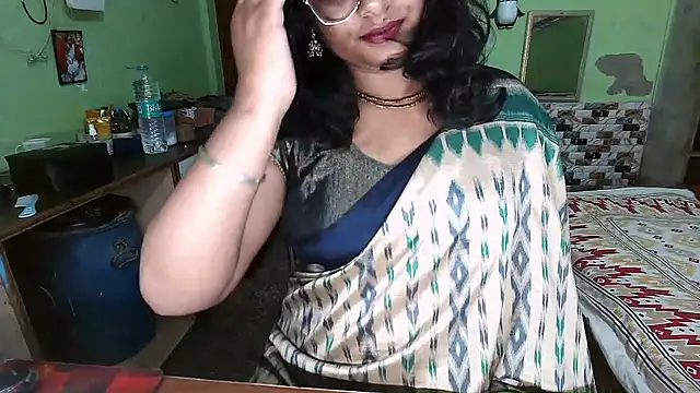 Snapshot of DearKimmi chatting on 02-01-26, 05:33 DearKimmi online show from 02-01-26, 05:33