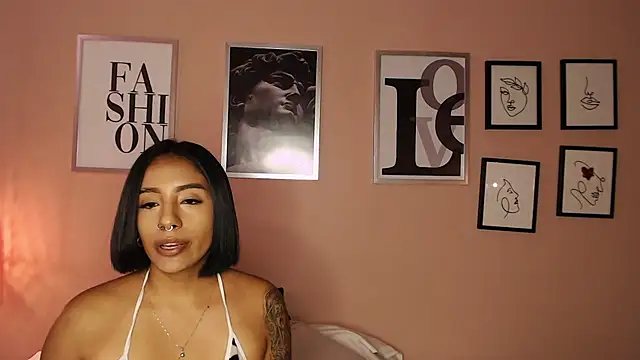 Snapshot of biancaleblanc chatting on 12-02-25, 12:54 biancaleblanc online show from 12-02-25, 12:54