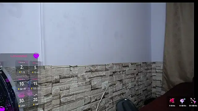 Snapshot of DaraKat18 chatting on 10-18-25, 12:13 DaraKat18 online show from 10-18-25, 12:13