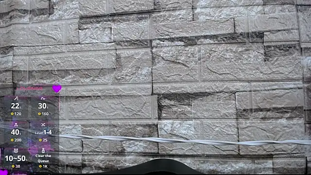 Snapshot of DaraKat18 chatting on 10-20-25, 02:45 DaraKat18 online show from 10-20-25, 02:45