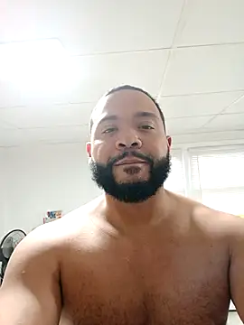 Snapshot of tripping385 chatting on 10-30-25, 07:03 tripping385 online show from 10-30-25, 07:03