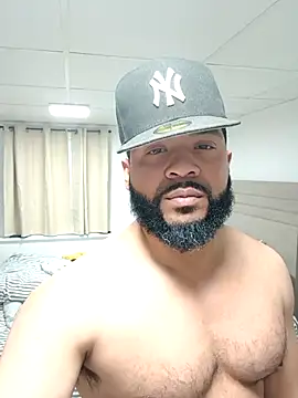 Snapshot of tripping385 chatting on 03-09-26, 10:14 tripping385 online show from 03-09-26, 10:14