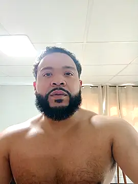 Snapshot of tripping385 chatting on 03-14-26, 07:19 tripping385 online show from 03-14-26, 07:19