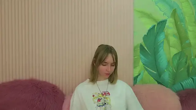 Beverly Gomes online show from 09-13-25, 05:40