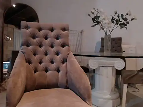 Snapshot of Marrr-hot chatting on 11-11-25, 10:10 Marrr-hot online show from 11-11-25, 10:10