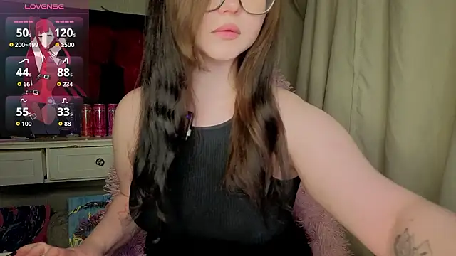 Snapshot of hornyprincess19 chatting on 02-07-26, 10:57 hornyprincess19 online show from 02-07-26, 10:57