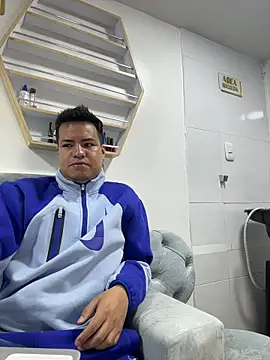 Snapshot of CrisabellssEden chatting on 02-18-26, 03:52 CrisabellssEden online show from 02-18-26, 03:52