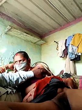 CUTE-004 online show from 02-13-26, 10:33