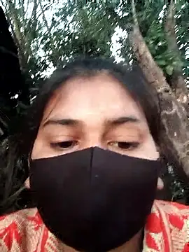 Janvi Jaitly online show from 12-23-25, 01:25