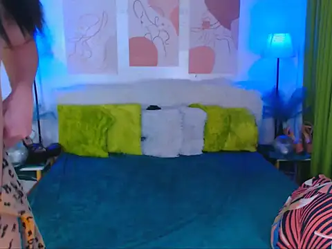 Alluring Carmela online show from 12-18-25, 06:47