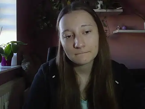 Snapshot of LindaPretty chatting on 09-25-25, 06:28 LindaPretty online show from 09-25-25, 06:28