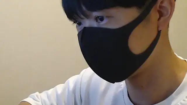 Snapshot of shin_brief chatting on 09-13-25, 10:37 shin brief online show from 09-13-25, 10:37