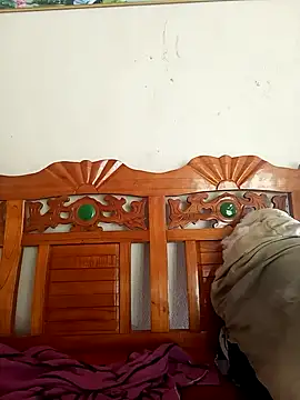 Snapshot of siki-00 chatting on 09-15-25, 02:44 siki-00 online show from 09-15-25, 02:44