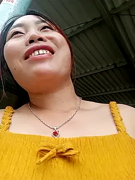 Snapshot of siki-00 chatting on 09-16-25, 05:19 siki-00 online show from 09-16-25, 05:19