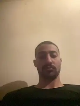 Snapshot of Hehjehjeqll chatting on 04-03-26, 11:47 Hehjehjeqll online show from 04-03-26, 11:47