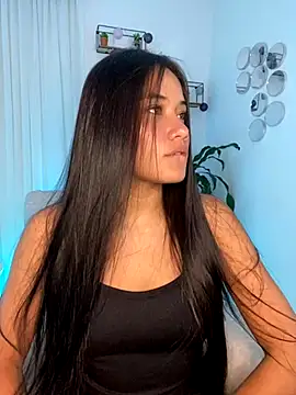 AlisxxnFx online show from 11-06-25, 04:35