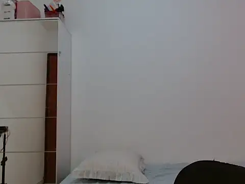 Snapshot of ApenasLys chatting on 07-15-26, 01:55 ApenasLys online show from 07-15-26, 01:55