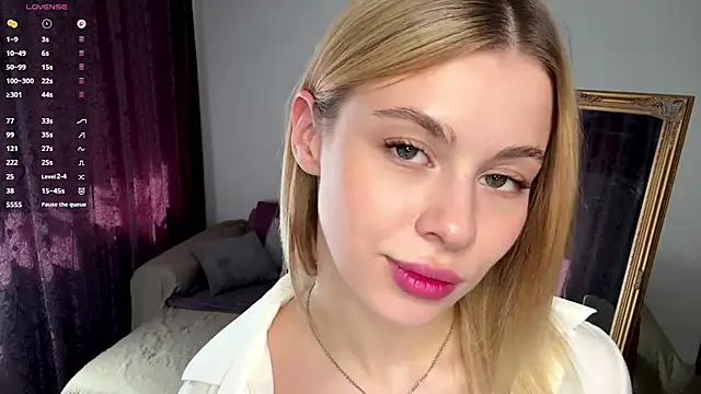 Lil Elisa online show from 09-16-25, 10:49