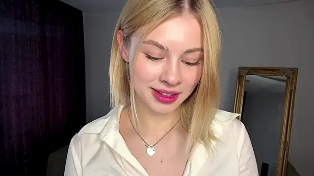 Lil Elisa online show from 09-17-25, 10:17