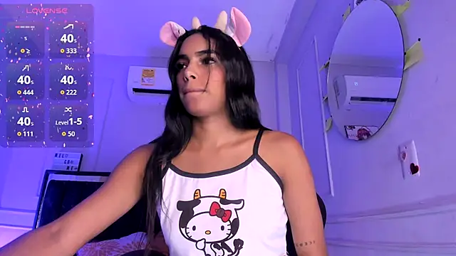 Snapshot of Catalleya_flower chatting on 09-28-25, 07:52 Catalleya flower online show from 09-28-25, 07:52