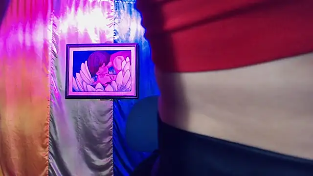 Snapshot of Moira-Hot chatting on 02-08-26, 08:01 Moira-Hot online show from 02-08-26, 08:01