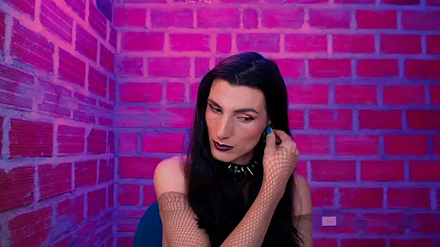 Snapshot of Moira-Hot chatting on 02-18-26, 09:22 Moira-Hot online show from 02-18-26, 09:22