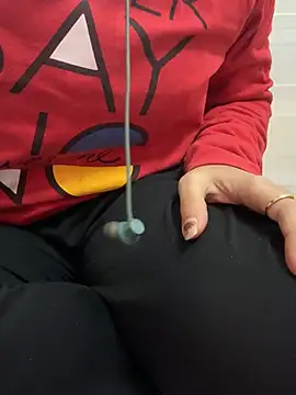 miss moonikaa online show from 01-16-26, 09:24