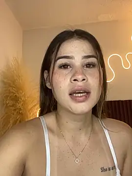 Snapshot of Valeria444 chatting on 09-23-25, 12:30 Valeria444 online show from 09-23-25, 12:30