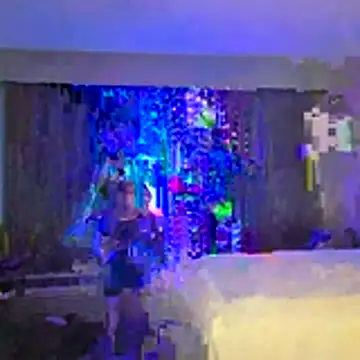 Longdongsilver 323 online show from 12-21-25, 04:41