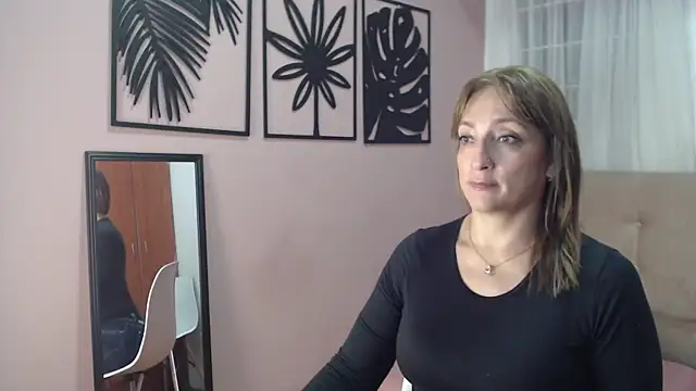 amara rousse1 online show from 06-27-26, 01:06