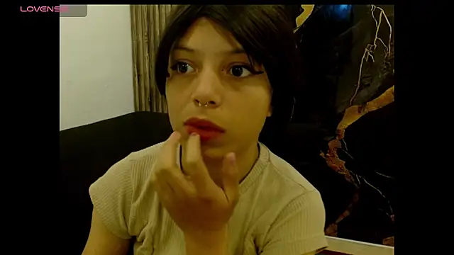 EIVIY1609 online show from 09-11-25, 01:44