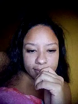 Snapshot of EAAM1@xh chatting on 04-16-26, 05:41 EAAM1xh online show from 04-16-26, 05:41