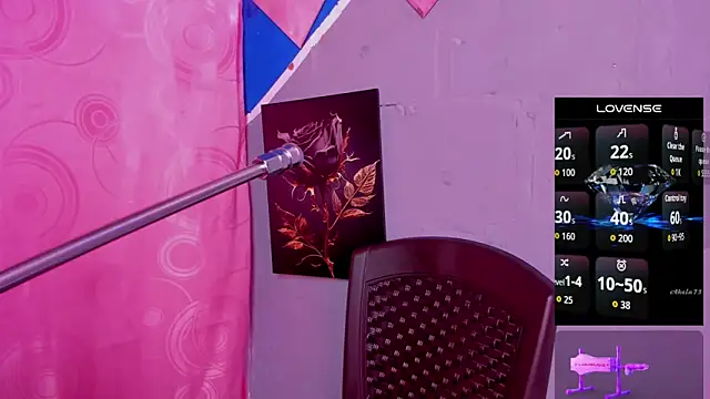 lau-hot online show from 04-09-26, 08:03