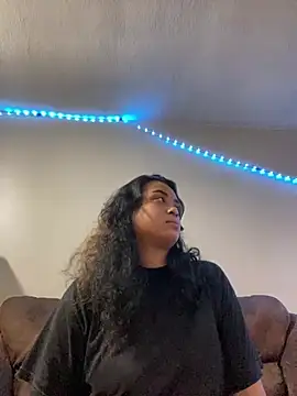 SoakedUpKitty- online show from 06-29-26, 04:40