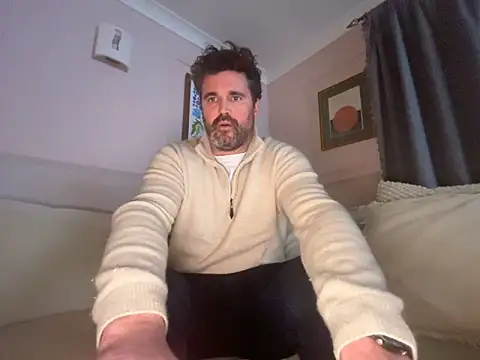 Snapshot of CyprioteWhitefly chatting on 02-06-26, 10:35 CyprioteWhitefly online show from 02-06-26, 10:35