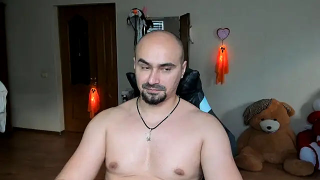 Gri SH online show from 10-31-25, 01:01