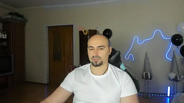 Gri SH online show from 04-24-26, 04:48