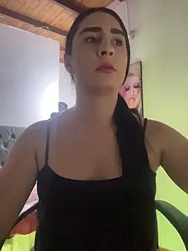 Snapshot of lola_diez chatting on 05-28-26, 12:41 lola diez online show from 05-28-26, 12:41