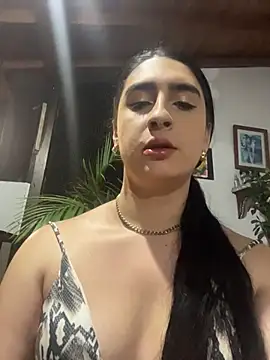 Snapshot of lola_diez chatting on 06-01-26, 11:50 lola diez online show from 06-01-26, 11:50