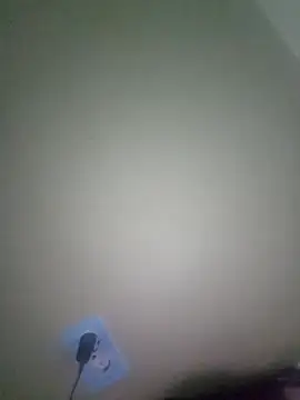 Snapshot of sklkeee05 chatting on 11-18-25, 10:52 sklkeee05 online show from 11-18-25, 10:52