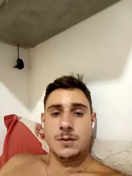 Snapshot of Gabbodizona chatting on 09-18-25, 01:18 Gabbodizona online show from 09-18-25, 01:18