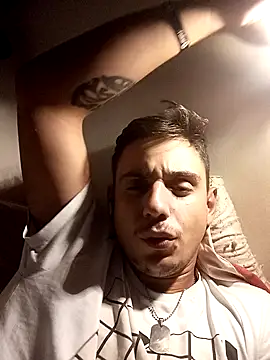 Snapshot of Gabbodizona chatting on 09-18-25, 09:50 Gabbodizona online show from 09-18-25, 09:50