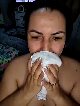 Snapshot of cat9269 chatting on 09-23-25, 02:47 cat9269 online show from 09-23-25, 02:47