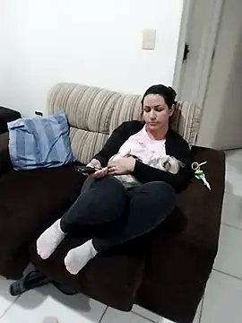 Snapshot of cat9269 chatting on 10-09-25, 06:50 cat9269 online show from 10-09-25, 06:50